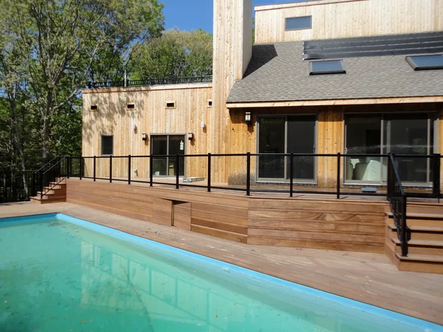 Aluminum-Framed Glass Deck Railing in Southampton, New York
