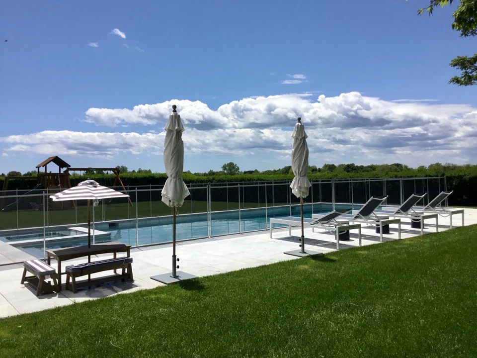 Guardian Vanishing removable pool fence across a Southampton patio