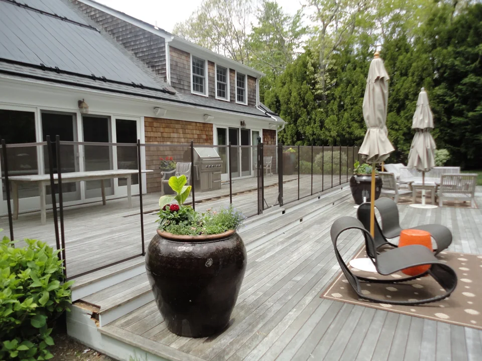 4' All-Brown Guardian Premier — Wood Deck in Southampton, NY