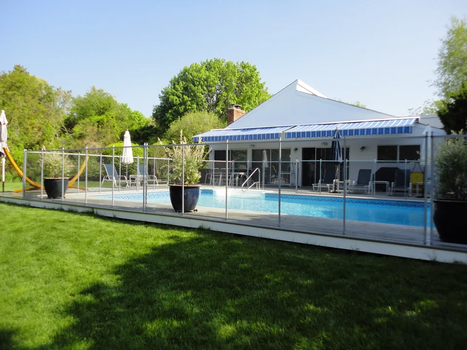 4' Guardian Vanishing Pool Fence in a Trex Deck — Westhampton, NY